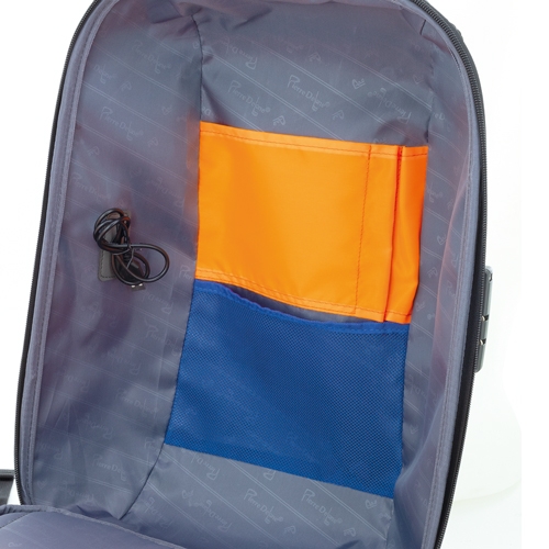 MOCHILA SEMIRIGIDA "MAYER" PIERRE CARDIN