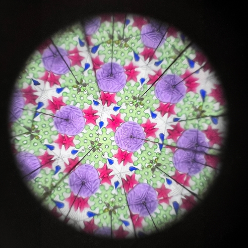 SET 4 KALEIDOSCOPES “AURA”