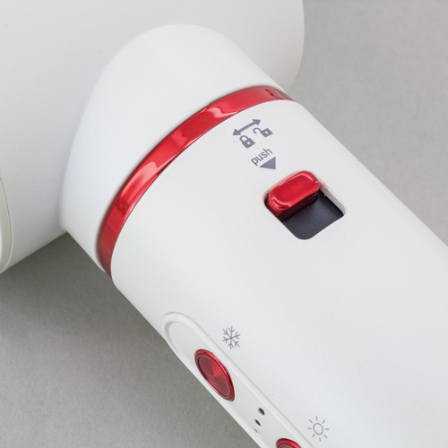 <p>SECADOR IÓNICO BLDC 8 PIEZAS PIERRE CARDIN “MILANO”</p>